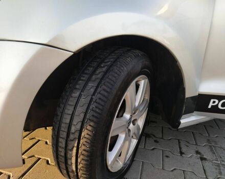 Серый Фольксваген Поло, объемом двигателя 1.6 л и пробегом 341 тыс. км за 5150 $, фото 5 на Automoto.ua