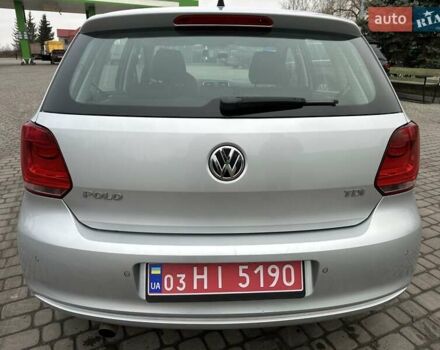 Серый Фольксваген Поло, объемом двигателя 1.6 л и пробегом 177 тыс. км за 8650 $, фото 7 на Automoto.ua