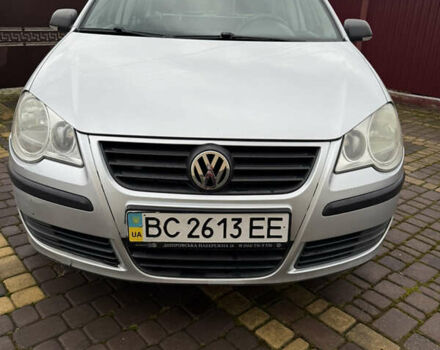 Сірий Фольксваген Поло, об'ємом двигуна 1.39 л та пробігом 139 тис. км за 5100 $, фото 2 на Automoto.ua