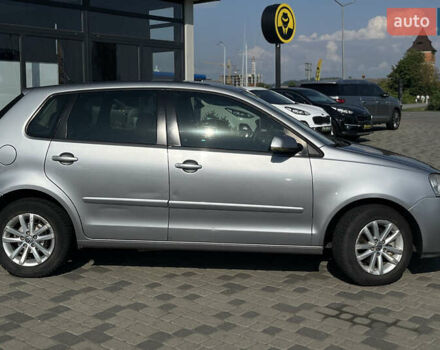 Серый Фольксваген Поло, объемом двигателя 1.2 л и пробегом 190 тыс. км за 5000 $, фото 7 на Automoto.ua