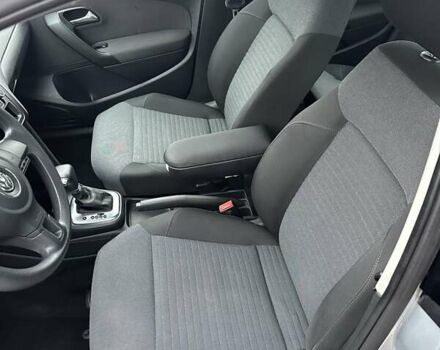 Серый Фольксваген Поло, объемом двигателя 1.6 л и пробегом 177 тыс. км за 8650 $, фото 20 на Automoto.ua