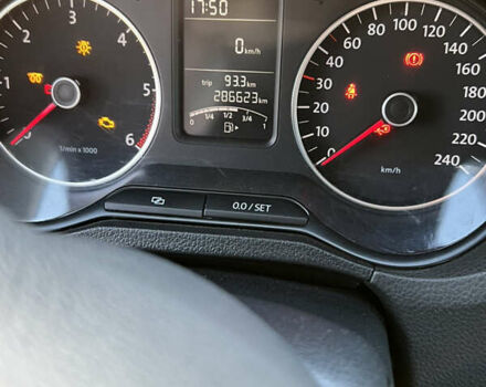 Серый Фольксваген Поло, объемом двигателя 1.6 л и пробегом 286 тыс. км за 3500 $, фото 15 на Automoto.ua