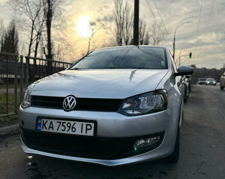 Сірий Фольксваген Поло, об'ємом двигуна 1.39 л та пробігом 170 тис. км за 5900 $, фото 1 на Automoto.ua