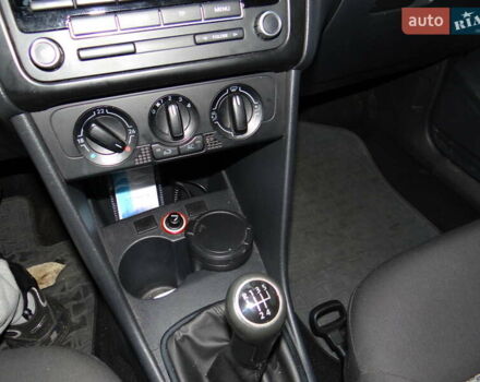 Сірий Фольксваген Поло, об'ємом двигуна 1.2 л та пробігом 277 тис. км за 4500 $, фото 16 на Automoto.ua