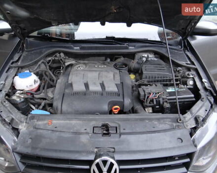 Сірий Фольксваген Поло, об'ємом двигуна 1.2 л та пробігом 277 тис. км за 4500 $, фото 29 на Automoto.ua