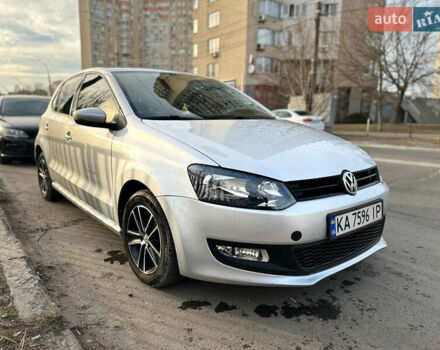 Сірий Фольксваген Поло, об'ємом двигуна 1.39 л та пробігом 170 тис. км за 5900 $, фото 3 на Automoto.ua