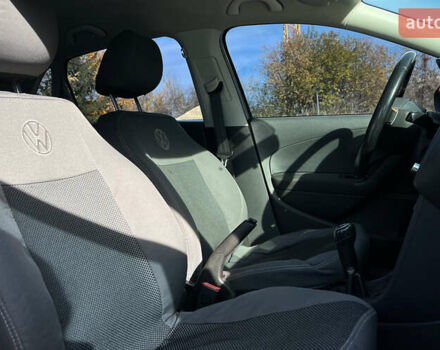 Серый Фольксваген Поло, объемом двигателя 1.39 л и пробегом 273 тыс. км за 5900 $, фото 14 на Automoto.ua