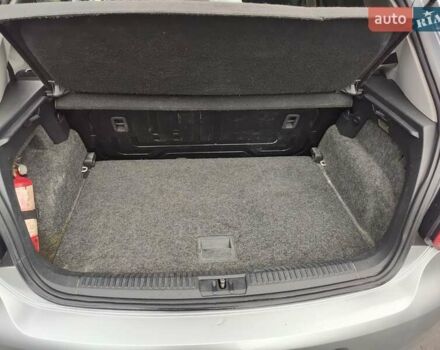 Сірий Фольксваген Поло, об'ємом двигуна 1.6 л та пробігом 280 тис. км за 6700 $, фото 8 на Automoto.ua