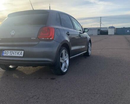 Серый Фольксваген Поло, объемом двигателя 1.6 л и пробегом 313 тыс. км за 7200 $, фото 5 на Automoto.ua