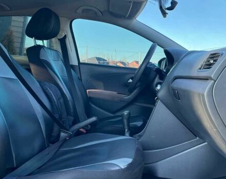 Сірий Фольксваген Поло, об'ємом двигуна 1.2 л та пробігом 175 тис. км за 6800 $, фото 17 на Automoto.ua