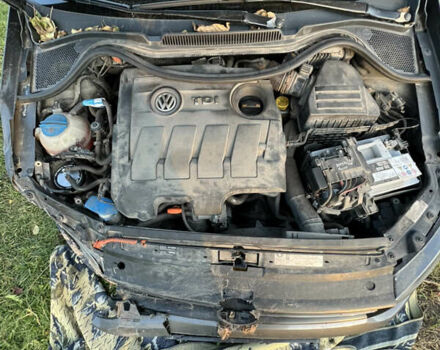 Серый Фольксваген Поло, объемом двигателя 1.6 л и пробегом 286 тыс. км за 3500 $, фото 11 на Automoto.ua