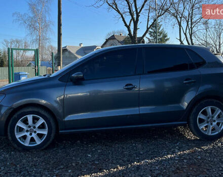 Сірий Фольксваген Поло, об'ємом двигуна 1.2 л та пробігом 175 тис. км за 6800 $, фото 3 на Automoto.ua