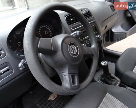 Сірий Фольксваген Поло, об'ємом двигуна 1.2 л та пробігом 277 тис. км за 4500 $, фото 22 на Automoto.ua