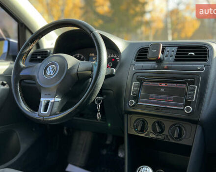 Серый Фольксваген Поло, объемом двигателя 1.39 л и пробегом 273 тыс. км за 5900 $, фото 15 на Automoto.ua