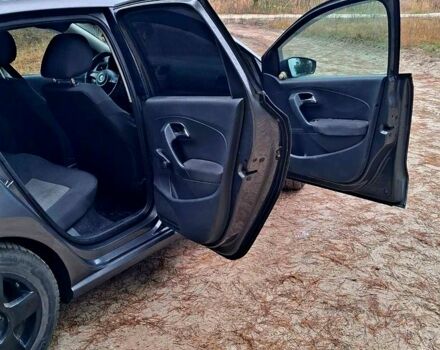 Сірий Фольксваген Поло, об'ємом двигуна 1.2 л та пробігом 193 тис. км за 3700 $, фото 9 на Automoto.ua