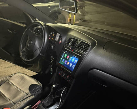 Сірий Фольксваген Поло, об'ємом двигуна 1.6 л та пробігом 235 тис. км за 6950 $, фото 7 на Automoto.ua