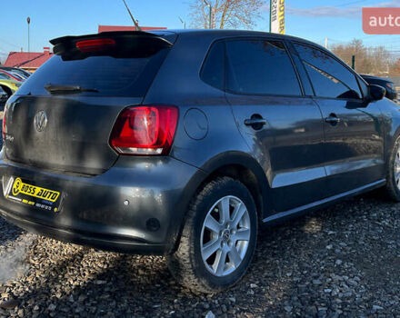 Сірий Фольксваген Поло, об'ємом двигуна 1.2 л та пробігом 175 тис. км за 6800 $, фото 6 на Automoto.ua