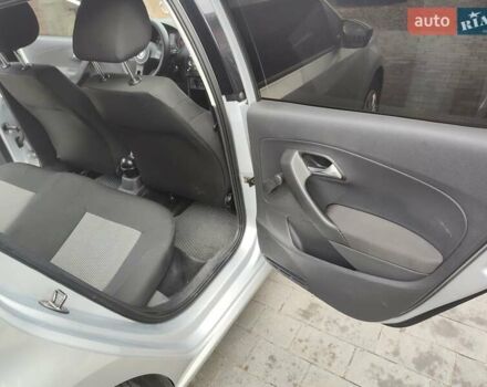 Сірий Фольксваген Поло, об'ємом двигуна 1.6 л та пробігом 280 тис. км за 6700 $, фото 6 на Automoto.ua