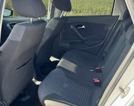 Сірий Фольксваген Поло, об'ємом двигуна 1.6 л та пробігом 296 тис. км за 7800 $, фото 14 на Automoto.ua