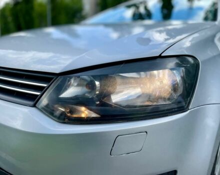 Серый Фольксваген Поло, объемом двигателя 1.2 л и пробегом 238 тыс. км за 5000 $, фото 23 на Automoto.ua