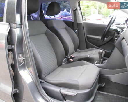 Сірий Фольксваген Поло, об'ємом двигуна 1.2 л та пробігом 227 тис. км за 5400 $, фото 19 на Automoto.ua