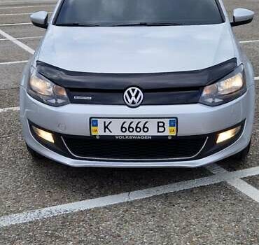Серый Фольксваген Поло, объемом двигателя 1.2 л и пробегом 210 тыс. км за 6299 $, фото 7 на Automoto.ua