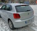 Серый Фольксваген Поло, объемом двигателя 1.39 л и пробегом 213 тыс. км за 7500 $, фото 3 на Automoto.ua