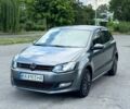Сірий Фольксваген Поло, об'ємом двигуна 1.39 л та пробігом 225 тис. км за 5999 $, фото 1 на Automoto.ua
