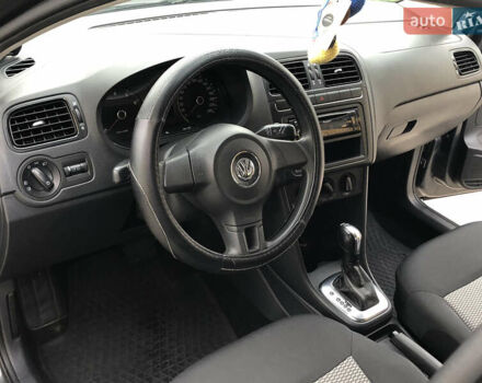 Серый Фольксваген Поло, объемом двигателя 1.39 л и пробегом 146 тыс. км за 7999 $, фото 40 на Automoto.ua