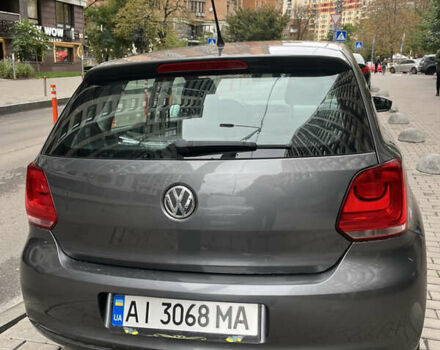 Сірий Фольксваген Поло, об'ємом двигуна 1.39 л та пробігом 185 тис. км за 7600 $, фото 2 на Automoto.ua