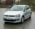 Серый Фольксваген Поло, объемом двигателя 1.2 л и пробегом 216 тыс. км за 5950 $, фото 1 на Automoto.ua