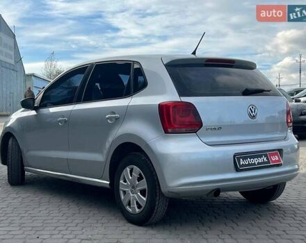 Серый Фольксваген Поло, объемом двигателя 1.4 л и пробегом 195 тыс. км за 6490 $, фото 6 на Automoto.ua
