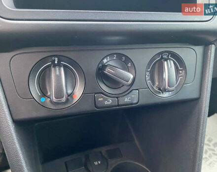 Сірий Фольксваген Поло, об'ємом двигуна 1.2 л та пробігом 250 тис. км за 6300 $, фото 16 на Automoto.ua