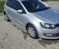 Серый Фольксваген Поло, объемом двигателя 1.39 л и пробегом 200 тыс. км за 5800 $, фото 1 на Automoto.ua