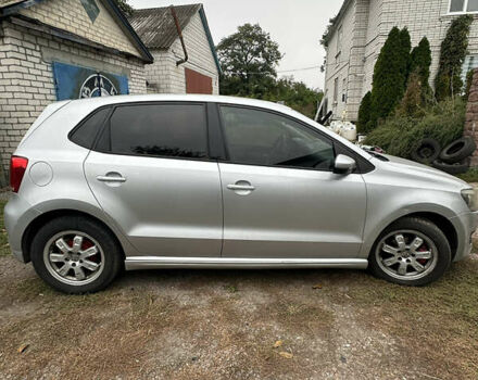 Сірий Фольксваген Поло, об'ємом двигуна 1.2 л та пробігом 255 тис. км за 5600 $, фото 3 на Automoto.ua