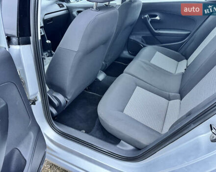 Сірий Фольксваген Поло, об'ємом двигуна 1.6 л та пробігом 165 тис. км за 6550 $, фото 8 на Automoto.ua