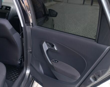 Сірий Фольксваген Поло, об'ємом двигуна 1.2 л та пробігом 175 тис. км за 6700 $, фото 16 на Automoto.ua