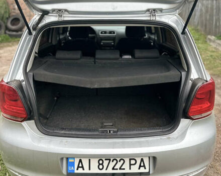 Сірий Фольксваген Поло, об'ємом двигуна 1.2 л та пробігом 255 тис. км за 5600 $, фото 6 на Automoto.ua