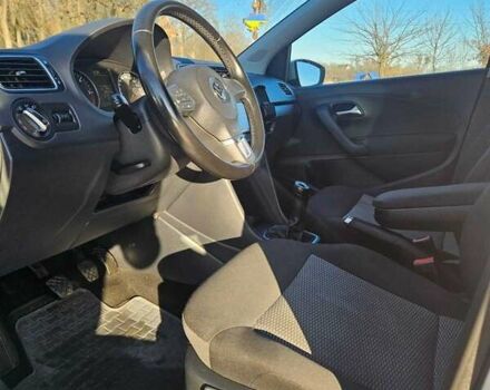 Серый Фольксваген Поло, объемом двигателя 1.2 л и пробегом 207 тыс. км за 6250 $, фото 15 на Automoto.ua