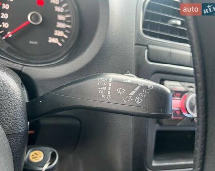 Серый Фольксваген Поло, объемом двигателя 1.4 л и пробегом 195 тыс. км за 6490 $, фото 21 на Automoto.ua