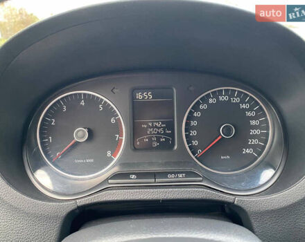 Сірий Фольксваген Поло, об'ємом двигуна 1.2 л та пробігом 250 тис. км за 6300 $, фото 15 на Automoto.ua