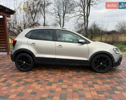 Сірий Фольксваген Поло, об'ємом двигуна 1.6 л та пробігом 209 тис. км за 6999 $, фото 5 на Automoto.ua