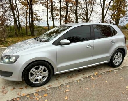 Серый Фольксваген Поло, объемом двигателя 1.2 л и пробегом 152 тыс. км за 5700 $, фото 3 на Automoto.ua