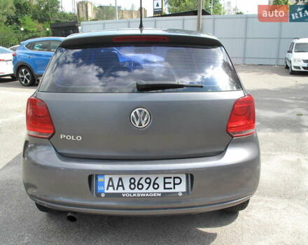 Сірий Фольксваген Поло, об'ємом двигуна 1.2 л та пробігом 227 тис. км за 5400 $, фото 6 на Automoto.ua