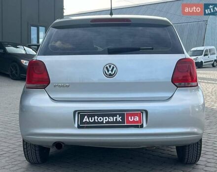 Серый Фольксваген Поло, объемом двигателя 1.4 л и пробегом 195 тыс. км за 6490 $, фото 7 на Automoto.ua