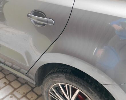 Сірий Фольксваген Поло, об'ємом двигуна 1.2 л та пробігом 175 тис. км за 6700 $, фото 9 на Automoto.ua