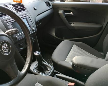 Сірий Фольксваген Поло, об'ємом двигуна 1.2 л та пробігом 175 тис. км за 6700 $, фото 21 на Automoto.ua