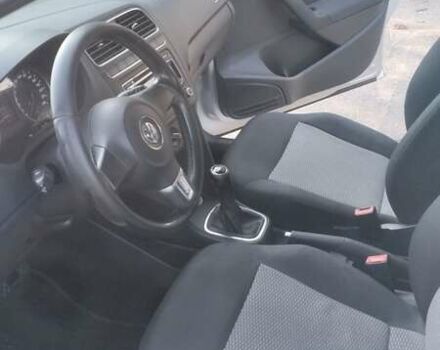 Серый Фольксваген Поло, объемом двигателя 1.2 л и пробегом 203 тыс. км за 6700 $, фото 3 на Automoto.ua