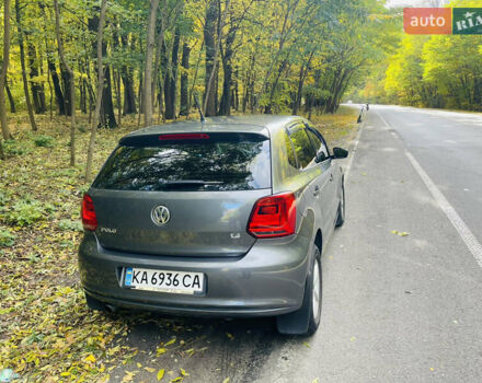 Серый Фольксваген Поло, объемом двигателя 1.39 л и пробегом 160 тыс. км за 8000 $, фото 17 на Automoto.ua