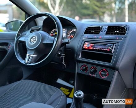 Серый Фольксваген Поло, объемом двигателя 1.4 л и пробегом 115 тыс. км за 7700 $, фото 9 на Automoto.ua